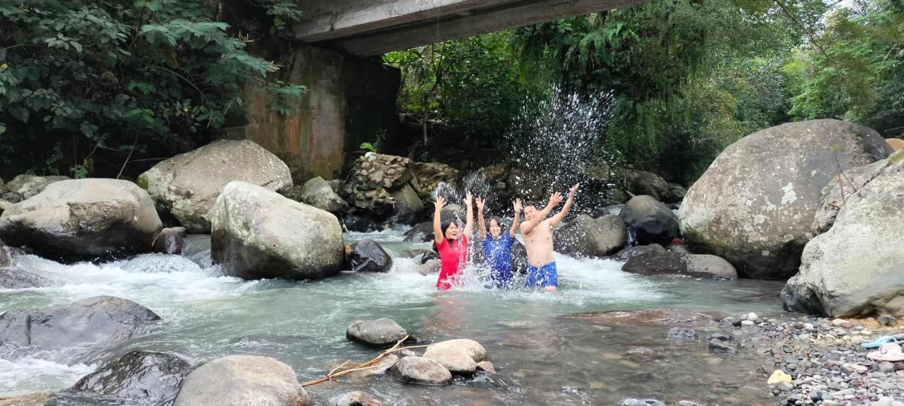 Magical Breeze Cabin Angsri Luaran gambar